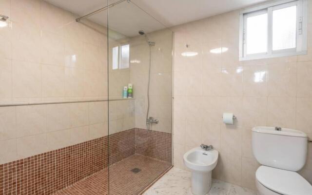 Villa Zalea Real -SUPER ideal Grupos, Piscina !