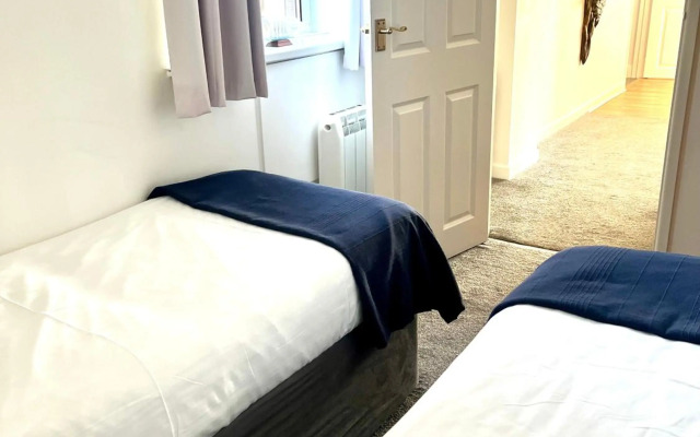 Whitsand Bay Chalet