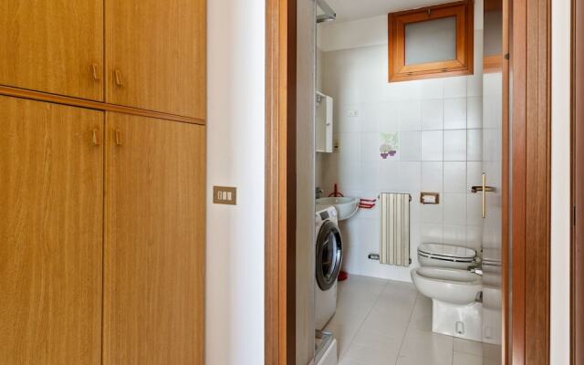 Snug Apartment in Ospedaletti With Swimming Pool