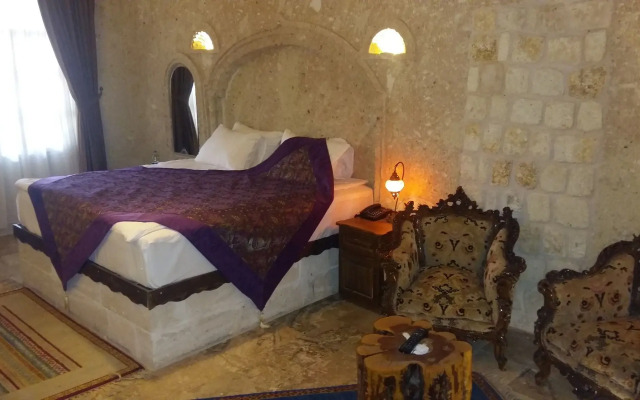 Oread Cave Suites