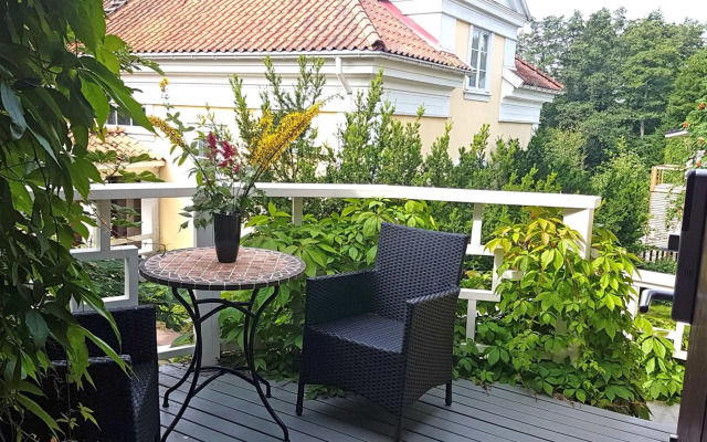 Theater and Beach Apartment