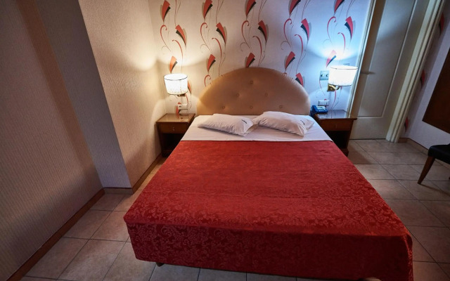 Exis Boutique Hotel