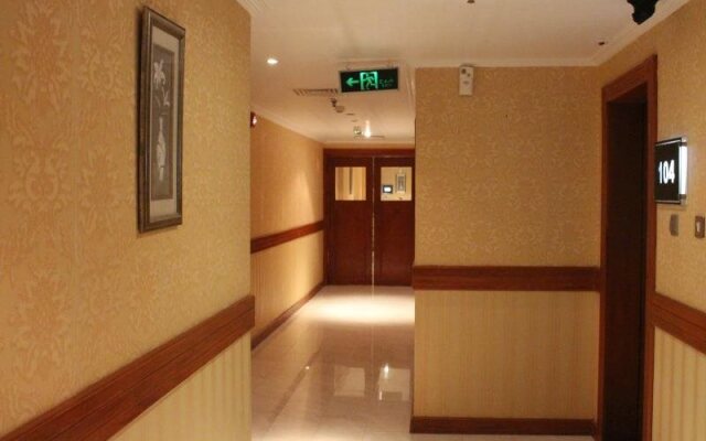 Riviera Hotel