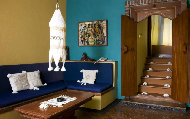 Puri Madawi Hotel – Guest Rooms – Bali