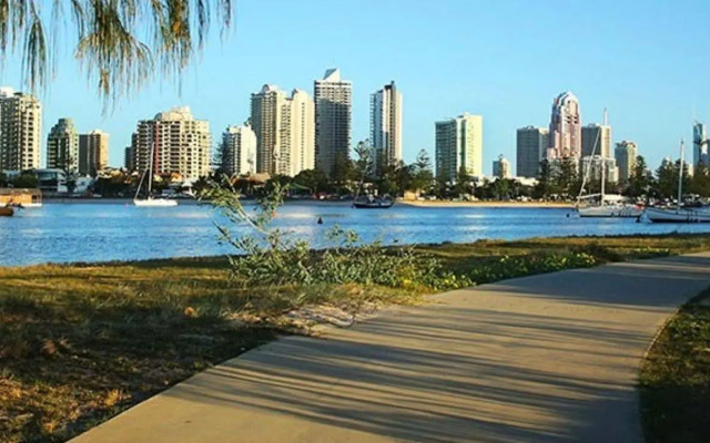 Royal Pacific Resort