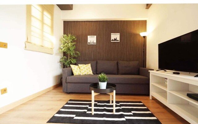 RentalSevilla Ático Soleado con terraza junto a la Alameda