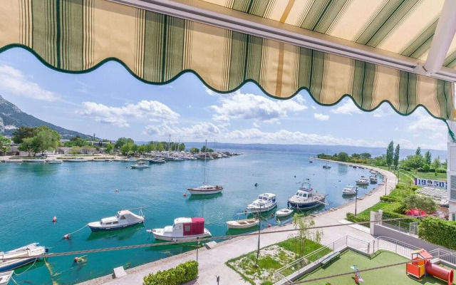 Apartment Cetina