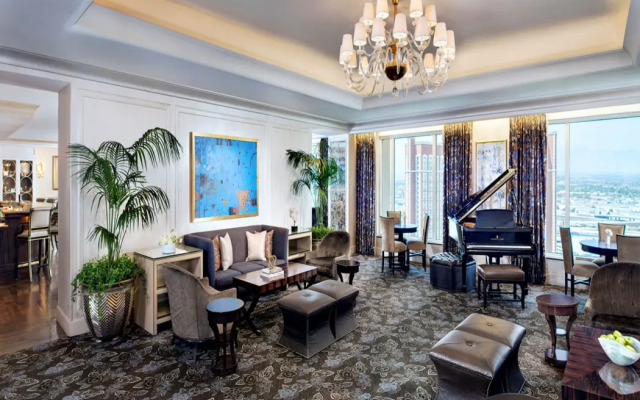 The Palazzo Prestige Club Lounge