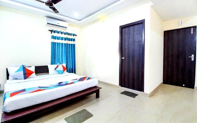 Goroomgo Puja Residency Kolkata