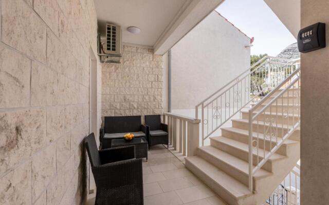 Apartments Jelavic Bol