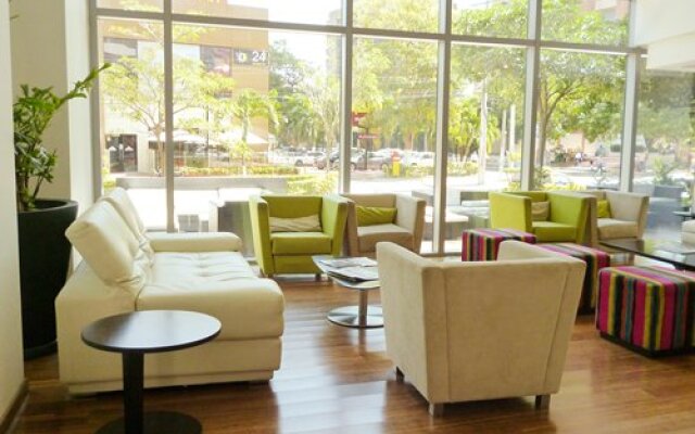 NH Collection Royal Smart Suites - 3 Nights, Barranquilla, Colombia