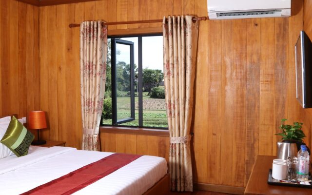 Wooden Residence Villa