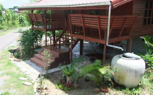 Khontong Resort