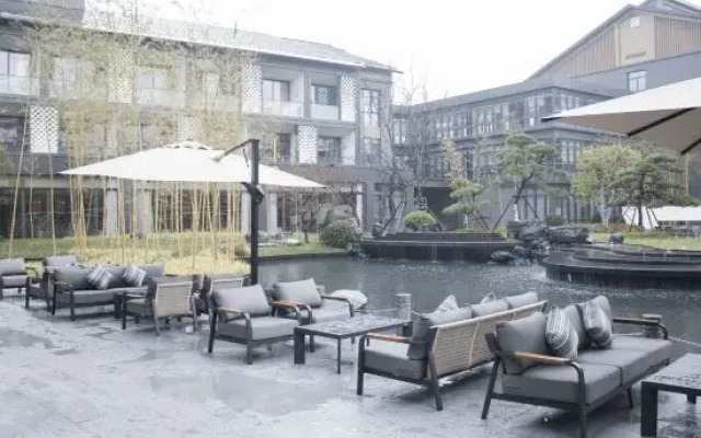 Yangzhou Guest House Canal Sanwan Hotel