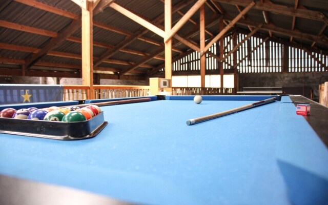 Awesome Home in Leke With 4 Bedrooms and Wifi