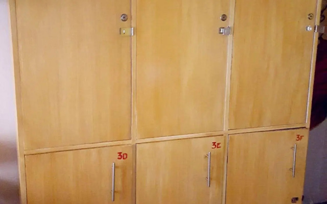 Lokal Hostel