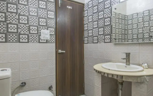 Oyo 19788 Hotel Maruti Lodge