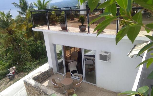 Seaview Mansion Dalaguete Apartment 4 -Family