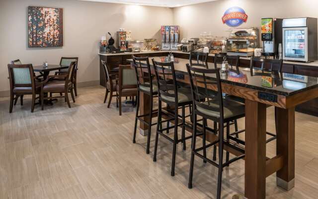 Baymont by Wyndham Fulton