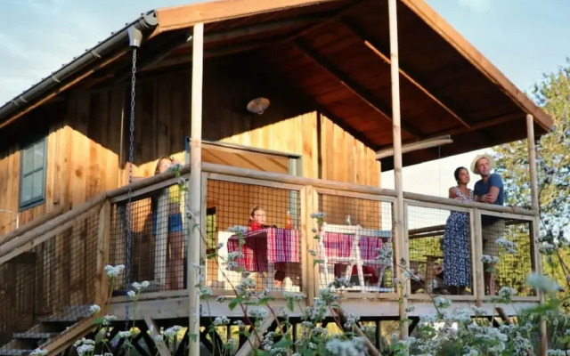 Scenic Bungalow in Ploemel With Shared Pool