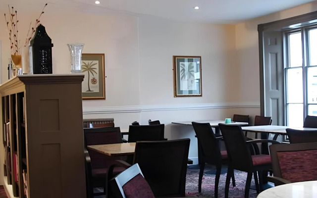 Danebury Hotel
