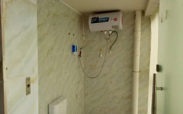 Zhongshan Xinda Accommodation – Bathroom – Zhongshan