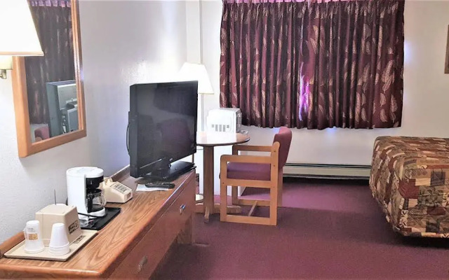 AmeriVu Inn & Suites - Avon