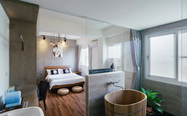 Mutter Apartment