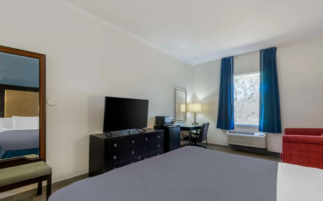 Rodeway Inn