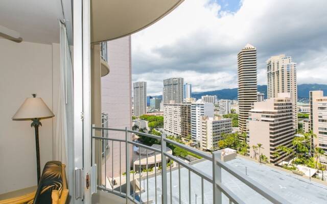 Ilikai Marina Studio City View Condos with Fully Equipped Kitchens & Free Wifi