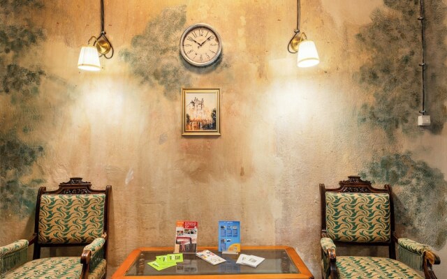 The Green Bar House