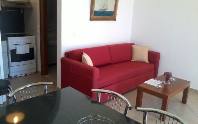 Oceanis Martiblue Apartments