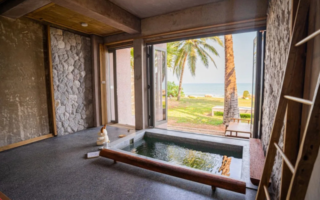 Pranburi Beach Front House