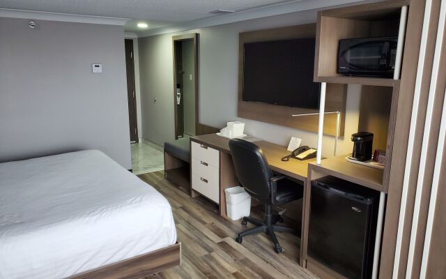 Crowne Plaza Saint John Harbour View by IHG