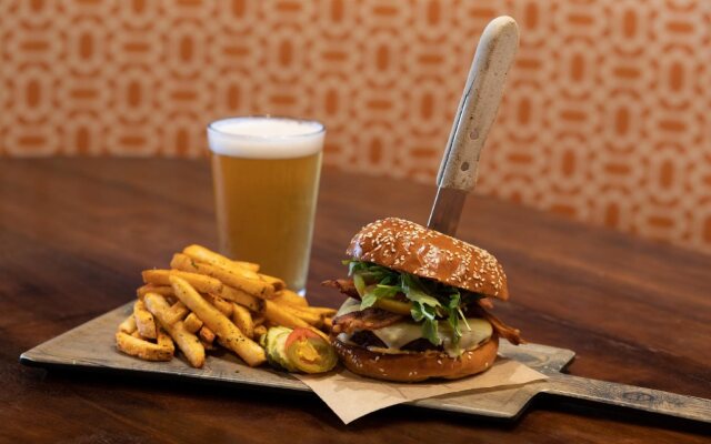 Crowne Plaza Costa Mesa Orange County by IHG