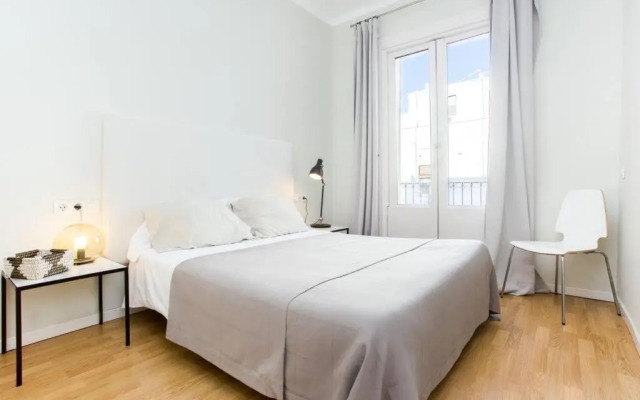 Bright and modern 3bedroom in Las Ramblas 3 1B