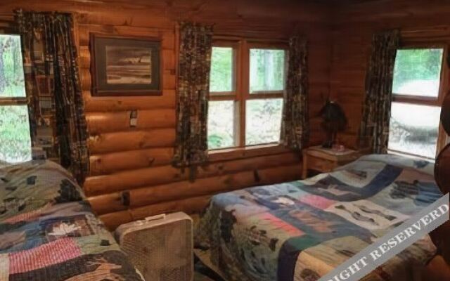 Pere Marquette River Lodge