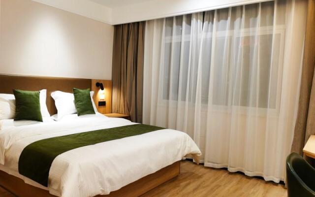 Greentree Inn Ankang Middle Bashan Road Business H