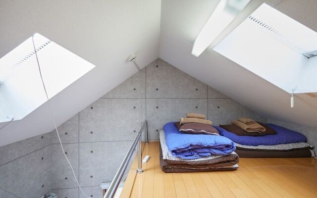 Residential Hotel Amika-F Sangenjaya 303