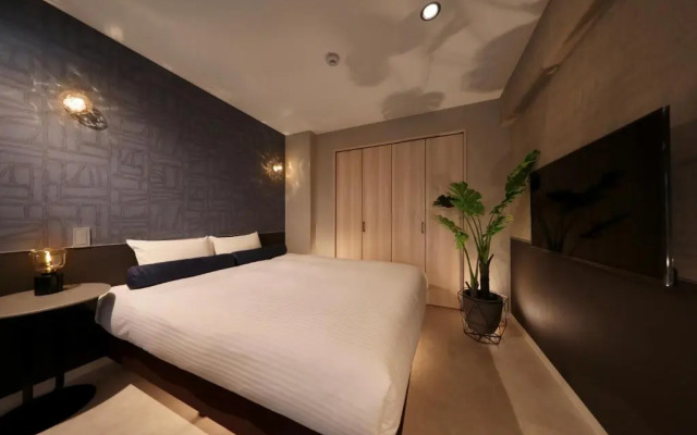 Dotonbori Crystal Hotel III