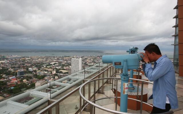 Crown Regency Hotel and Towers