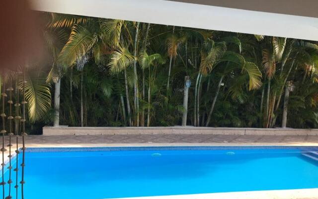 Playa Laguna 65 5 bedroom Villa