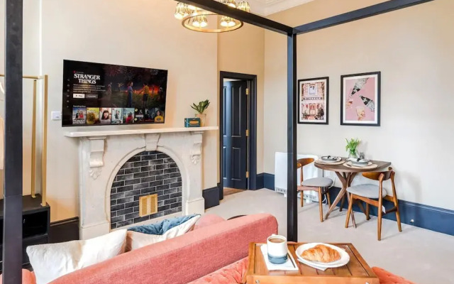 Your Apartment - Pembroke House