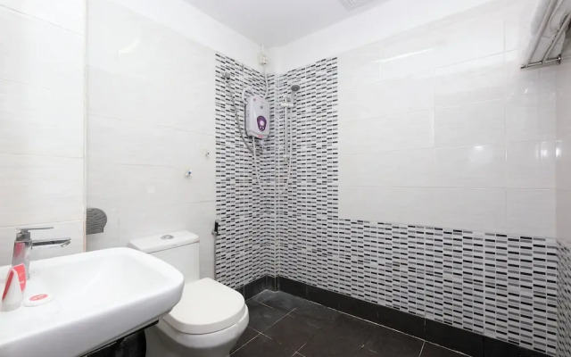 OYO 1105 Hotel 75