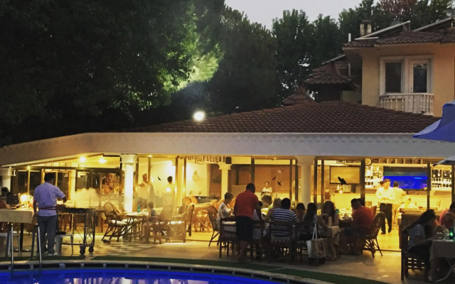Cenk Bey Hotel