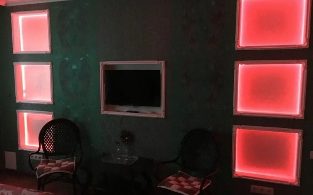 Hotel Uyut on Novorossiyskaya