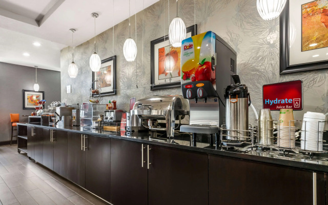 Best Western Plus Coweta's 1st Hotel