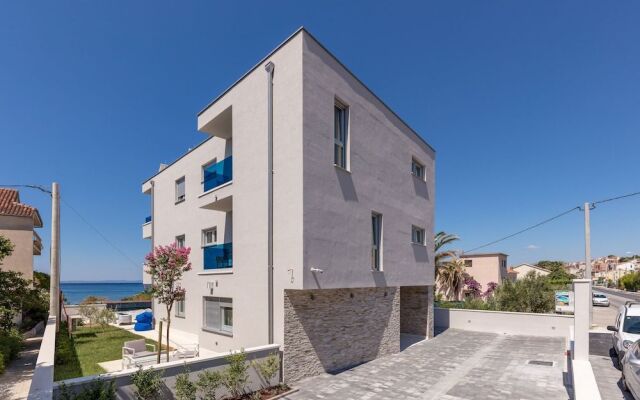 Luxury Villa Karla