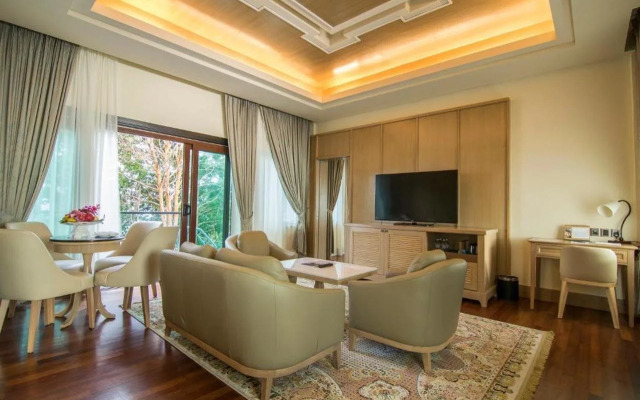 Royale Chulan Cherating Villa