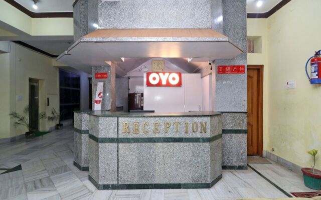 OYO 16112 Hotel Uruvela International
